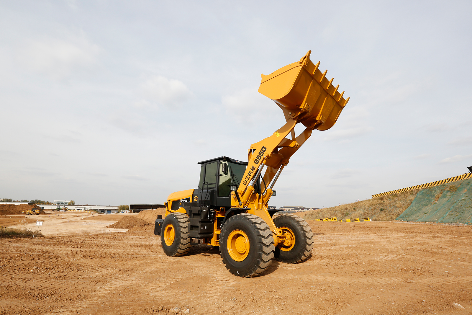 SEM_产品_山工机械 655G（非道路国四）