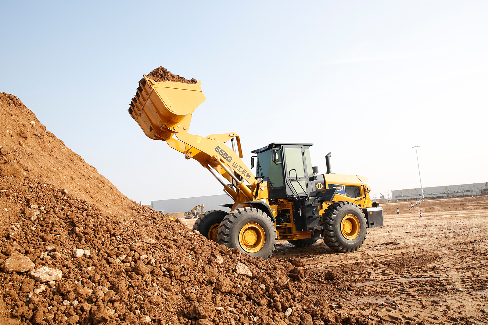 SEM_产品_山工机械 655G（非道路国四）