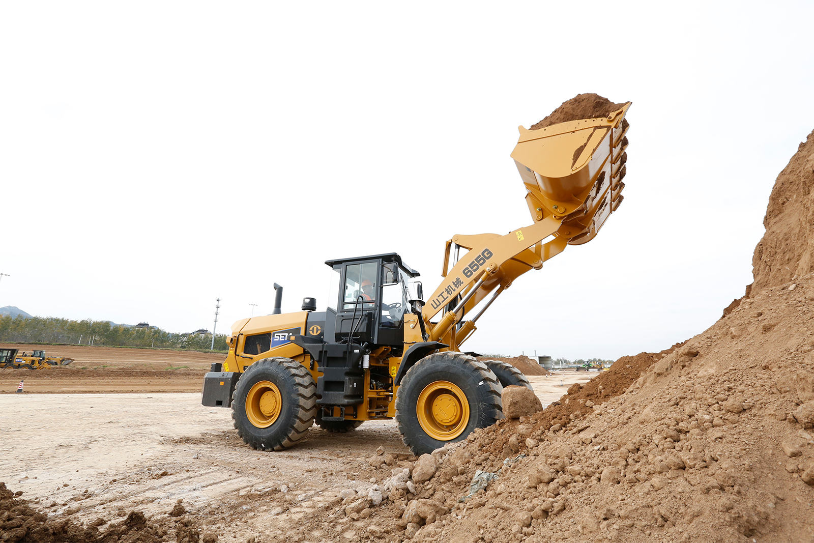 SEM_产品_山工机械 655G（非道路国四）