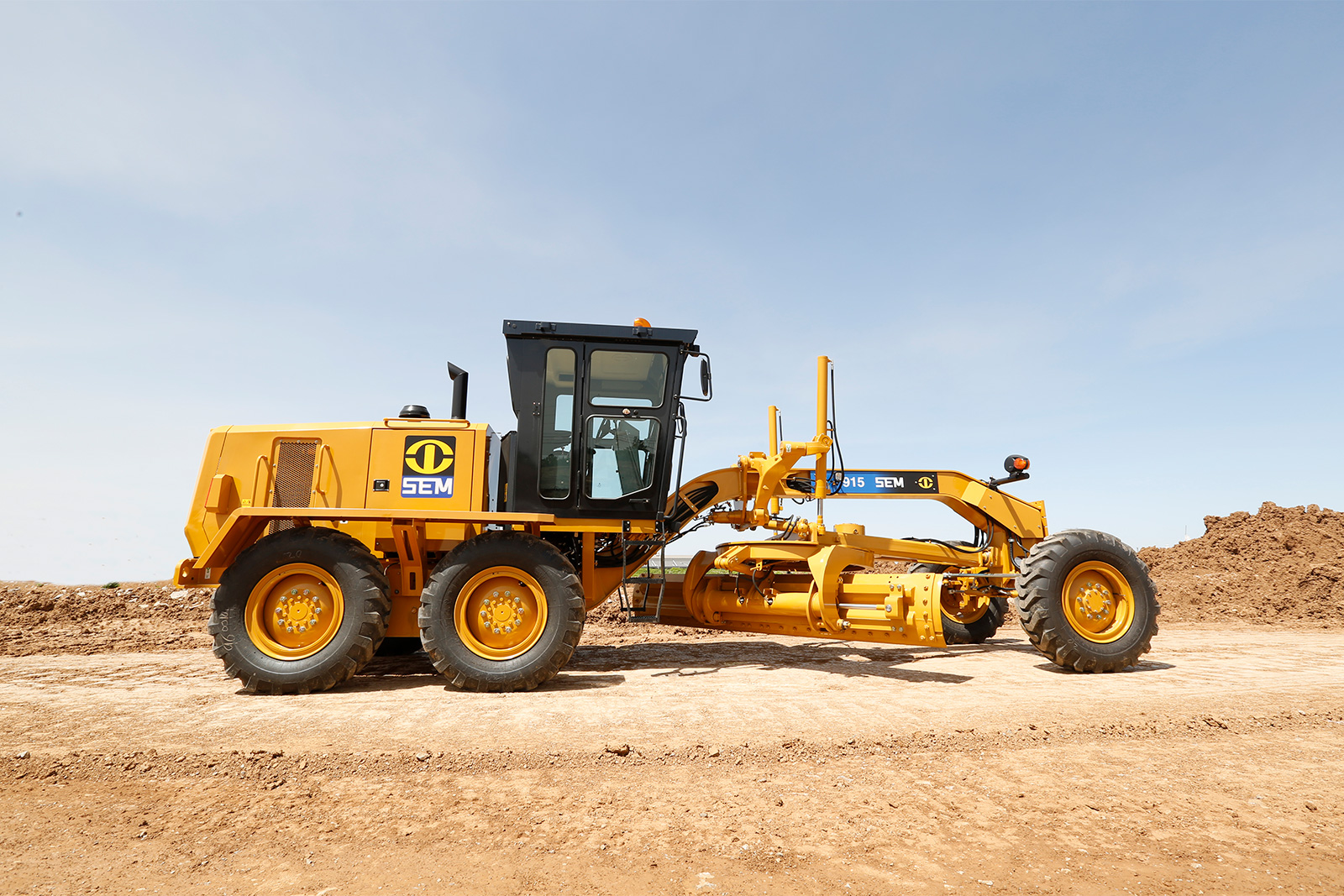 SEM_产品_SEM915 平地机
