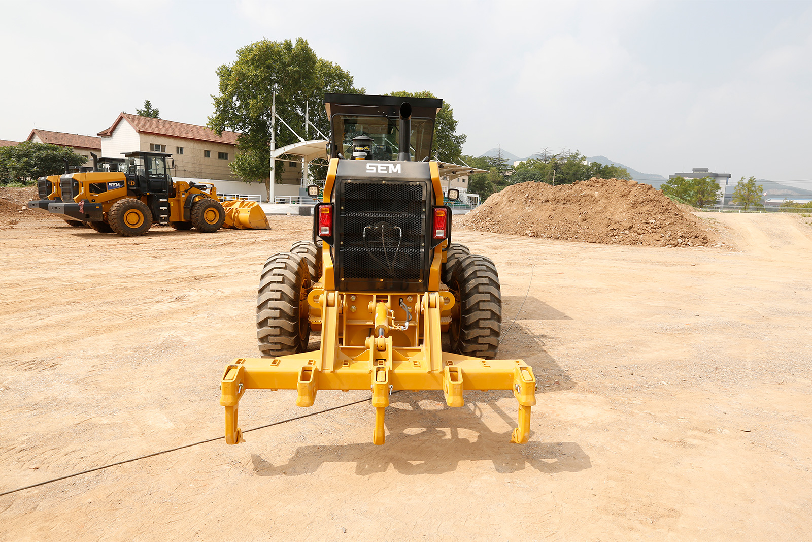 SEM_Продукция_SEM 922F AWD