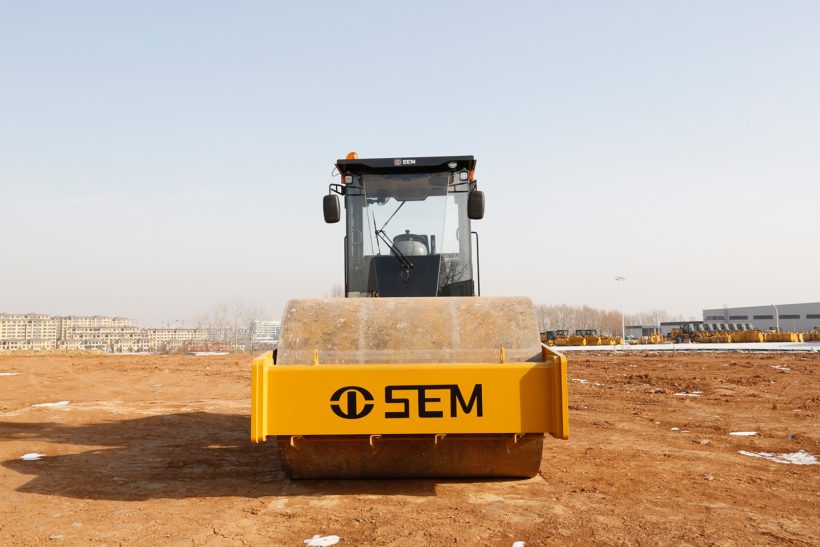 SEM_Продукция_Грунтовый каток SEM 514F