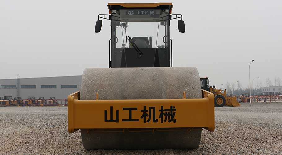 SEM_产品_SEM520 压路机